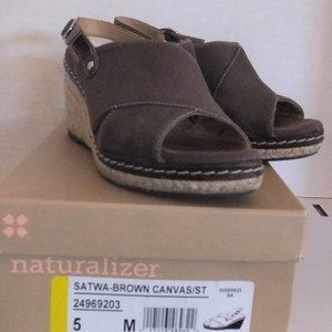 Naturalizer espadrille brown canvas sling back sandals  Sz 5